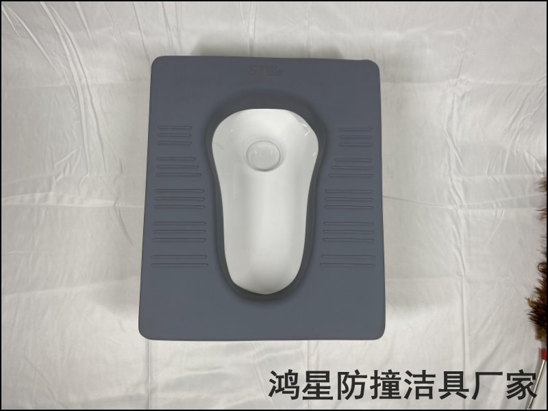 留置室防撞蹲便器安裝問題講解.jpg
